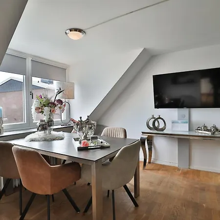 Nautic Lounge - Sea View Apartment